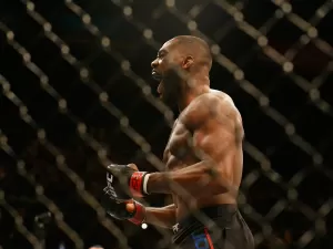 Que horas começa a luta do Jon Jones no UFC 309? Veja onde assistir 