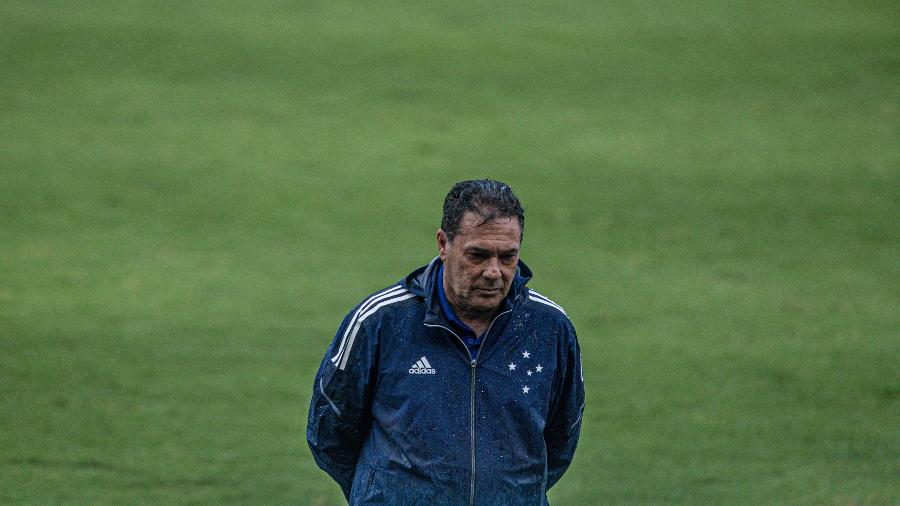 Vanderlei Luxemburgo completa a 7ª partida nesta nova passagem pelo Cruzeiro - Celio Junior/AGIF