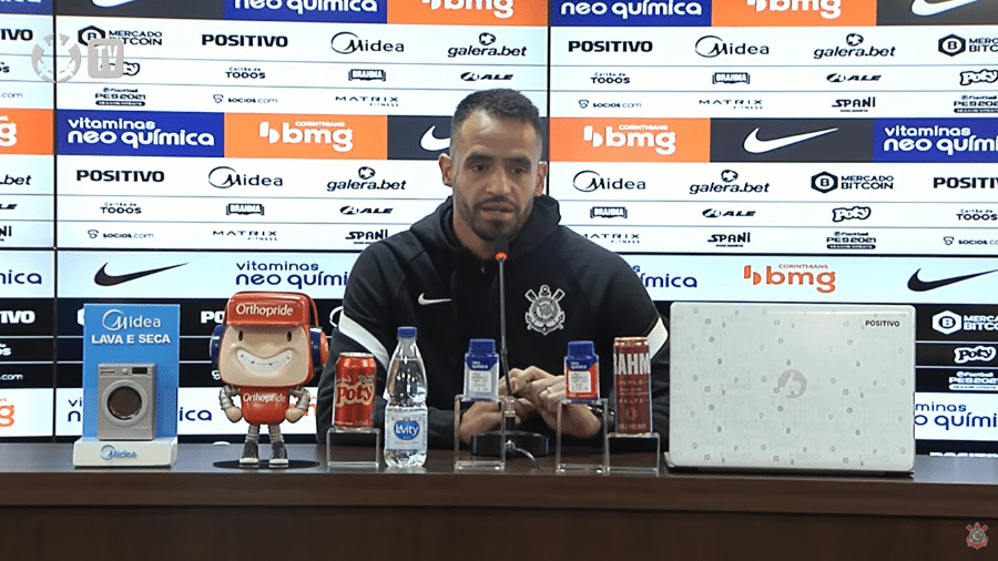 Renato Augusto, meio-campista do Corinthians, em entrevista coletiva - Reprodução/YouTube