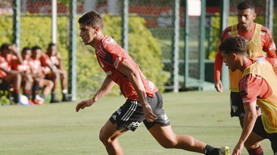 Rodrigo Nestor, durante treino do São Paulo - Erico Leonan/São Paulo FC