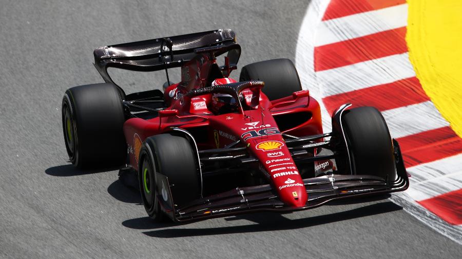 Charles Leclerc, durante 1º treino livre do GP da Espanha de Fórmula 1 - Joe Portlock - Formula 1/Formula 1 via Getty Images