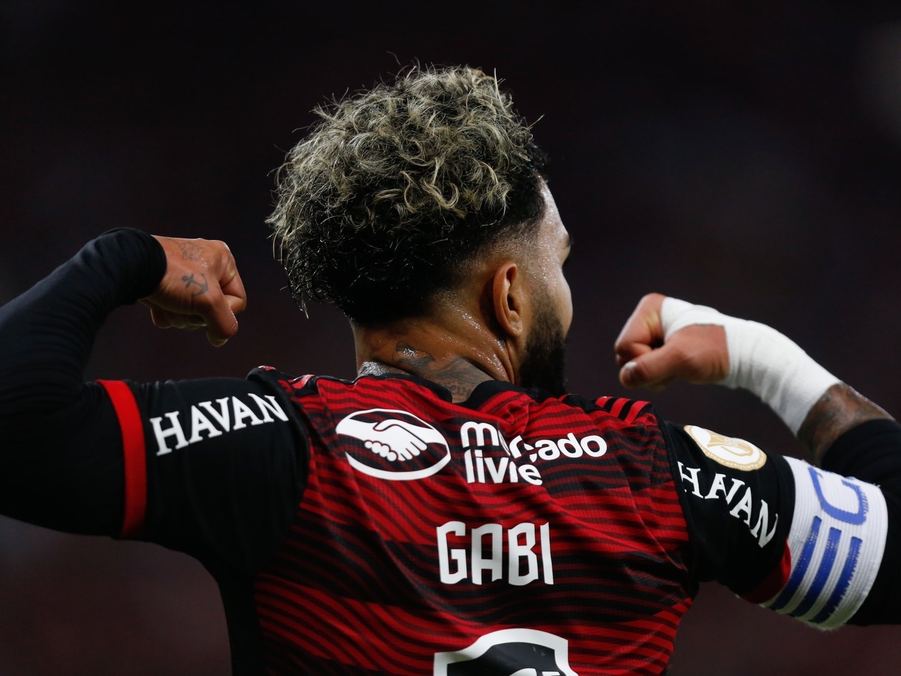 Gabigol e Isla apagam publicações relacionadas ao Flamengo no Instagram, Flamengo