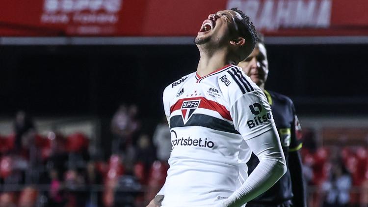 Luciano lamenta chance perdida pelo São Paulo em partida contra o Juventude - Marcello Zambrana/AGIF - Marcello Zambrana/AGIF