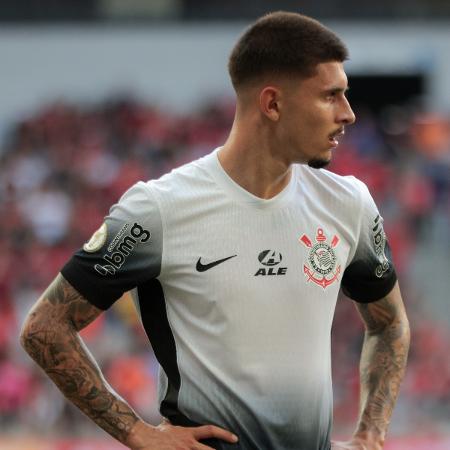 Leo Maná, do Corinthians, no jogo contra o Athletico-PR, pelo Brasileirão