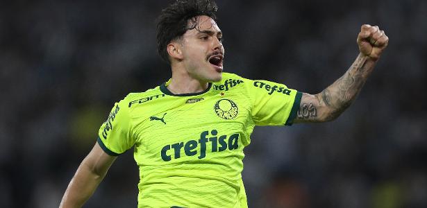 VAI POUPAR? Abel vive dilema se deve poupar no clássico contra o São Paulo no próximo domingo
