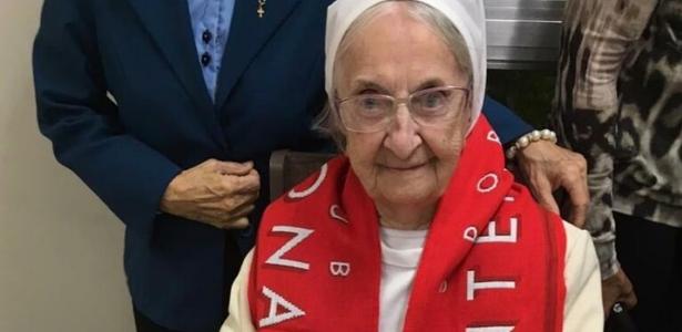 Quem era a freira Inah, pessoa mais velha do mundo que morreu aos 116 anos