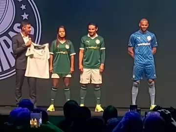 Palmeiras anuncia Sportingbet como máster, e camisa chega a R$ 111 milhões