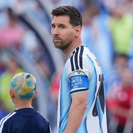 Messi perdeu pênalti contra a Áustria