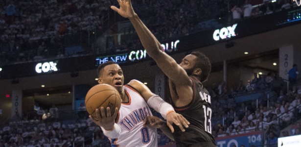 Westbrook derrotou Harden pela segunda vez na temporada -  J Pat Carter/Getty Images/AFP