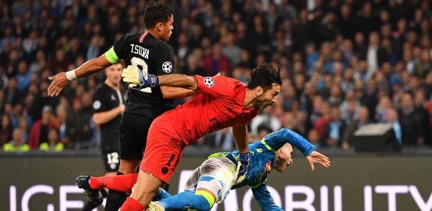 Thiago Silva contra o Napoli - Alberto PIZZOLI/AFP - Alberto PIZZOLI/AFP