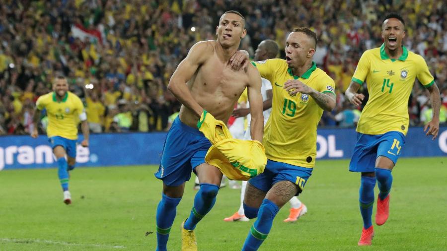 Richarlison comemora gol do Brasil contra o Peru na final da Copa América deste ano - REUTERS/Henry Romero