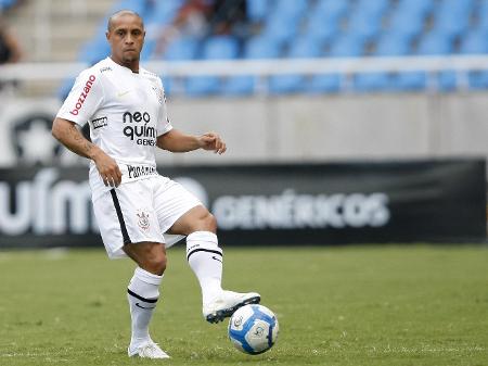 Terror no estacionamento: área do Corinthians gera medo