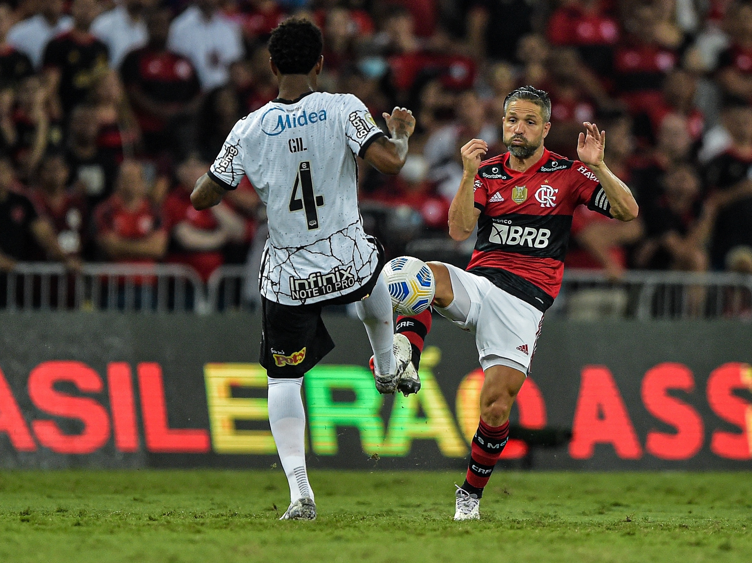 Internautas voltam a brincar com 'União Flarinthians' após vitória do  Flamengo sobre o Corinthians