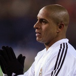 Roberto Carlos, do Real Madrid, durante clássico contra o Atlético de Madri, no Vicente Calderón, em 2005 - undefined