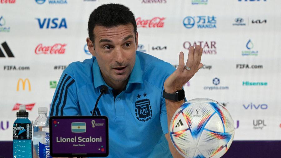 Scaloni tem dois títulos pela seleção argentina: Copa América (2021) e Finalíssima (2022) - JUAN MABROMATA/AFP