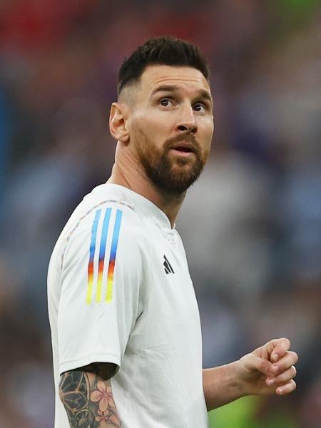 Lionel Messi antes de Argentina x Croácia. - MOLLY DARLINGTON/REUTERS