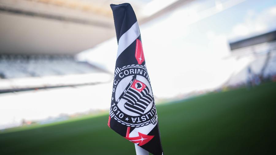 Símbolo do Corinthians em bandeirinha na Neo Química Arena - Ettore Chiereguini/Agif