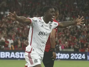 Empate arrancado pelo Flamengo nos acréscimos tem muitos significados