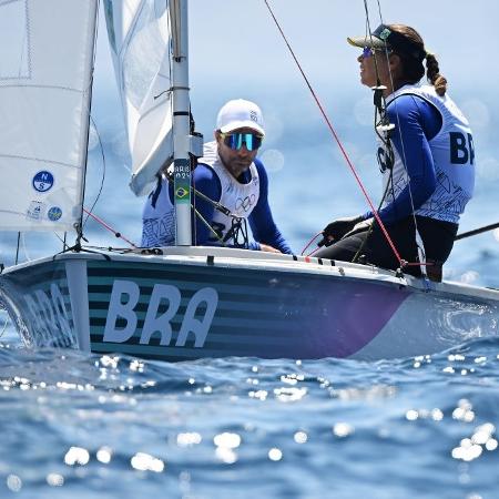 Henrique Duarte e Isabel Swan avançam para a Medal RACE na Dinghy Misto da vela