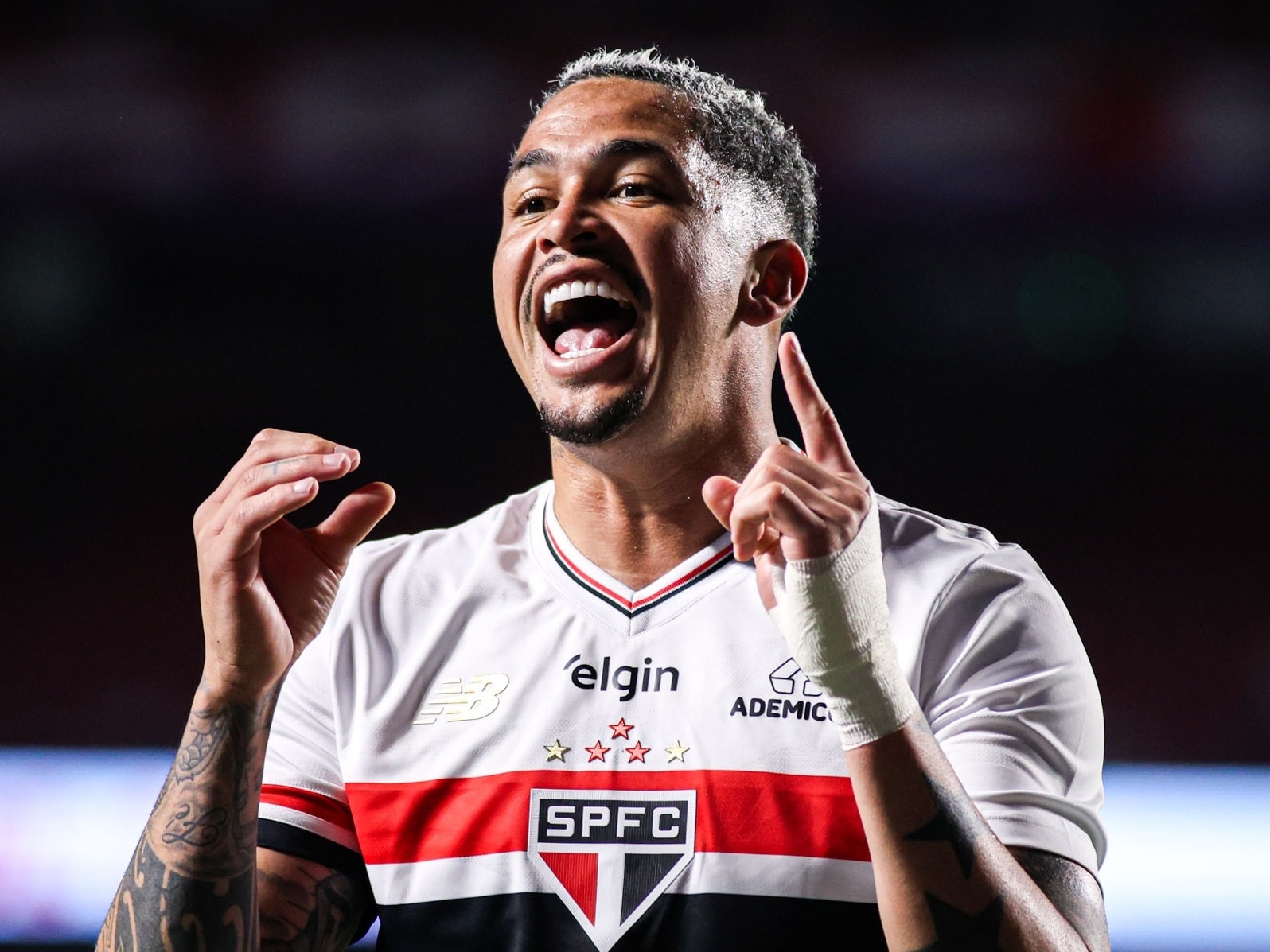 AMANHÃ! São Paulo enfrenta o Internacional no Brasileirão; Saiba onde assistir o confronto