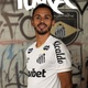 Santos anuncia contrata&ccedil;&atilde;o de Lima e busca mais duas posi&ccedil;&otilde;es no mercado