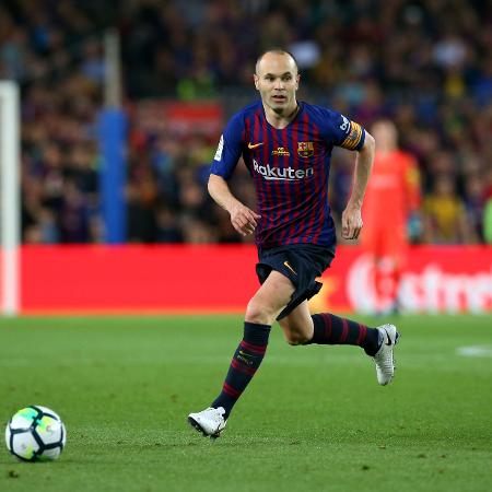 Andres Iniesta em campo no seu jogo de despedida do Barcelona contra a Real Sociedad - Albert Gea/REUTERS