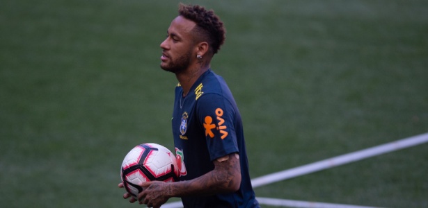Neymar durante treino da seleção brasileira em Nova Jersey - Pedro Martins/MowaPress