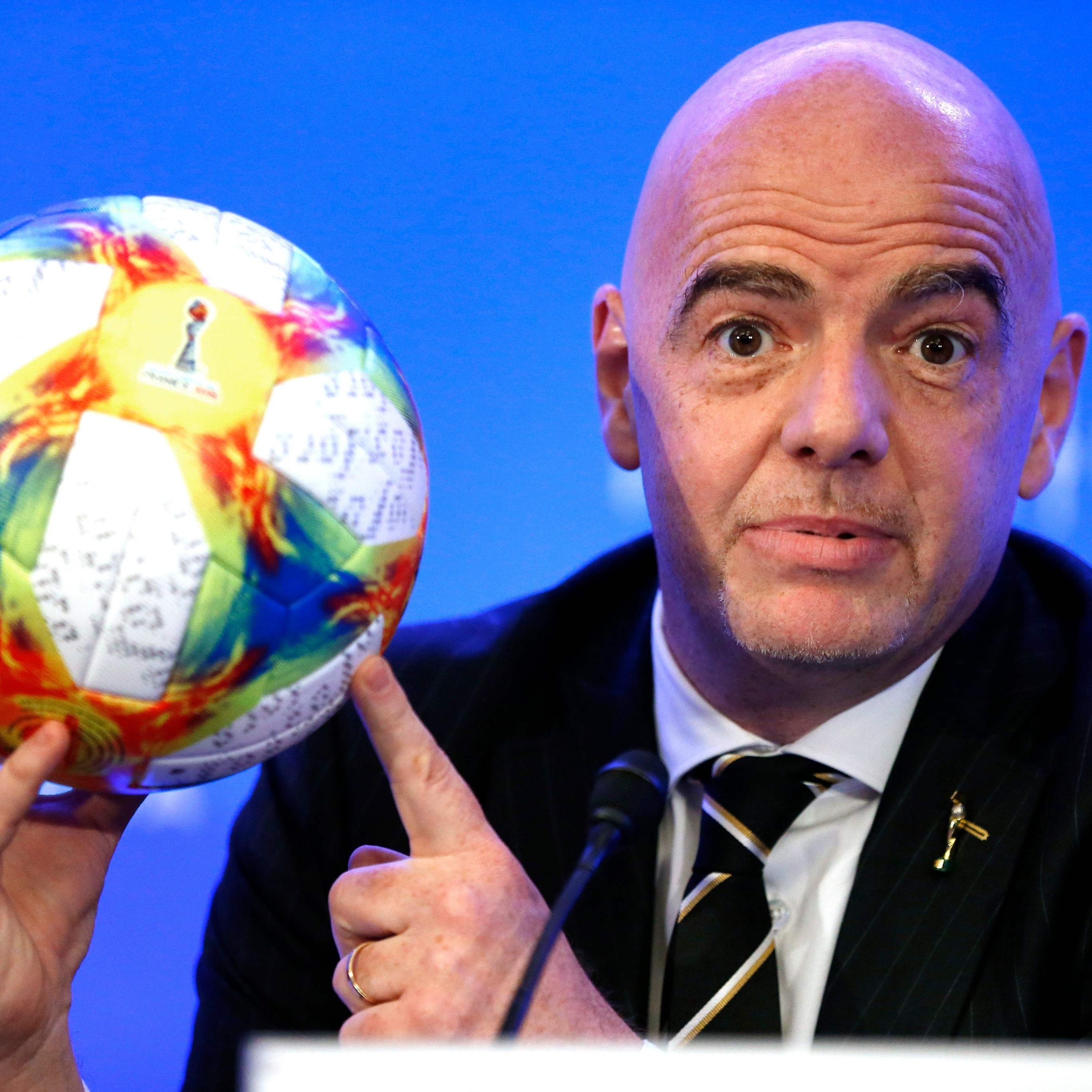 Fifa diz que títulos antes do Mundial de 2000 não são considerados