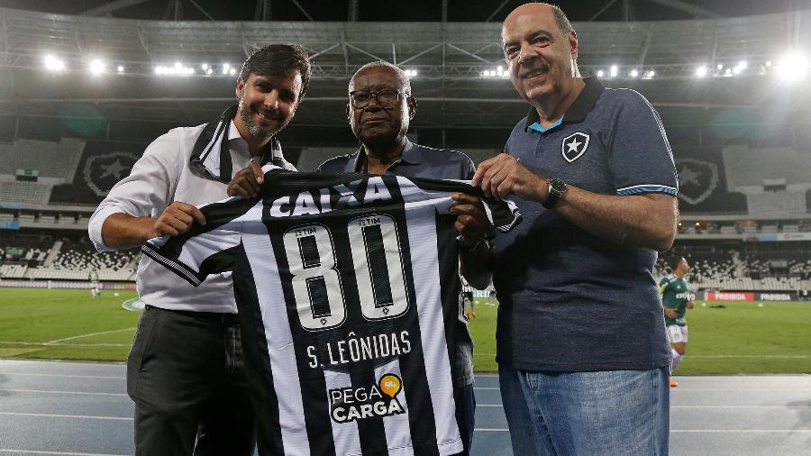 Sebastião Leônidas foi homenageado pelo Botafogo ao completar 80 anos de vida - Vitor Silva/SSPress/Botafogo.