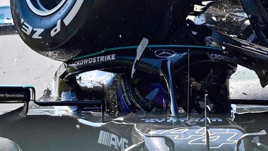 Red Bull de Max Verstappen passa por cima da Mercedes de Lewis Hamilton no GP da Itália - Twitter/Lewis Hamilton