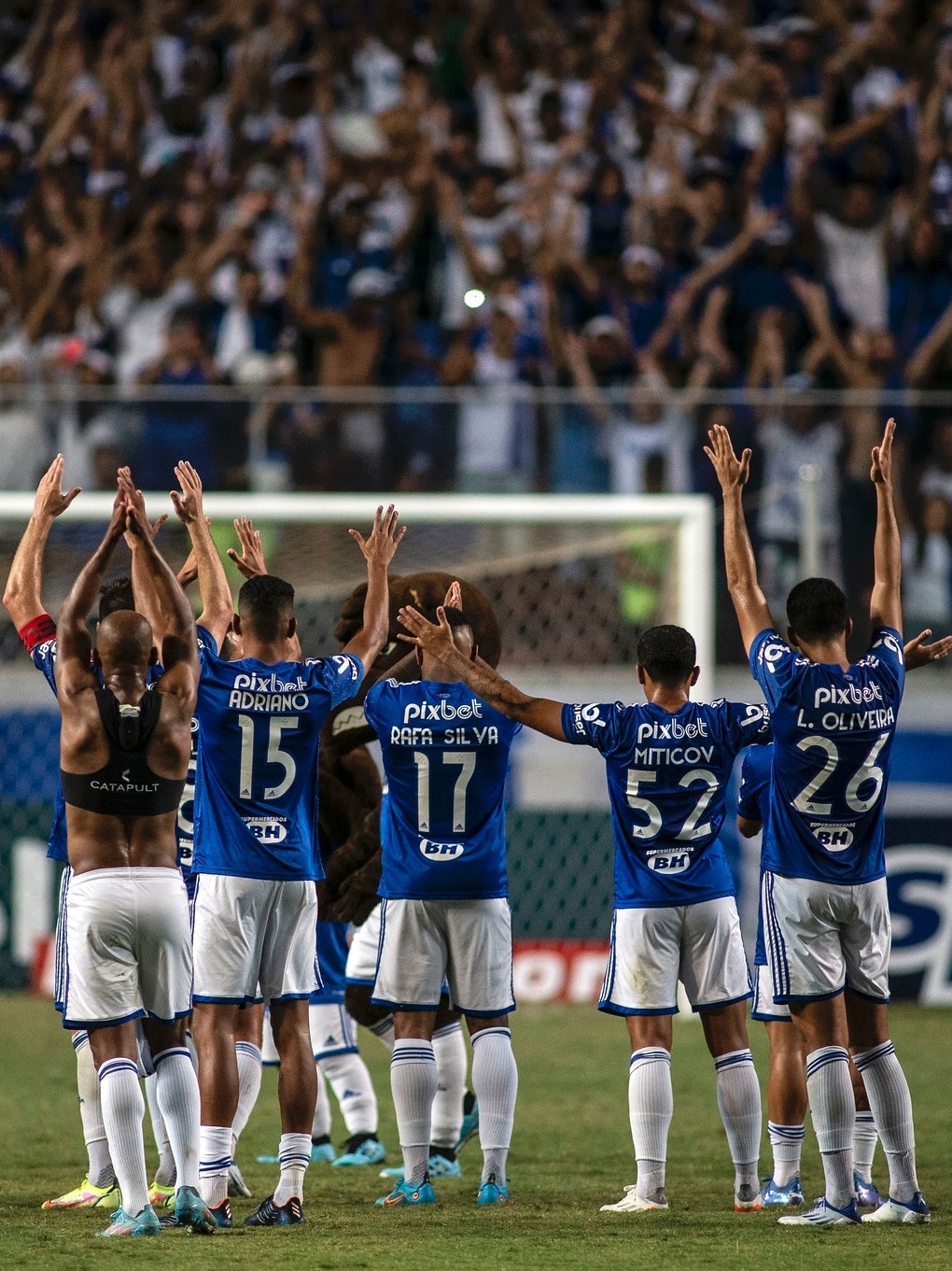 Cruzeiro Esporte Clube - Hoje é dia de clássico! Dia de jogo pegado e  difícil! Vamos entrar em campo com o nosso torcedor do nosso lado, com casa  cheia e esse será