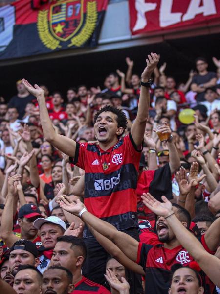Torcida do Flamengo atingiu seu maior índice de crescimento, segundo pesquisa do Datafolha