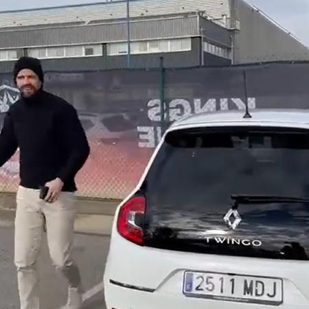 Piqué chega ao evento da Kings League de Renault Twingo em resposta à Shakira - Reprodução