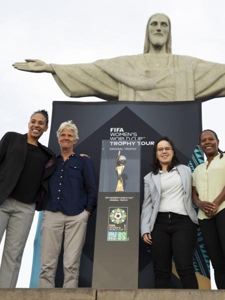 Taça da Copa do Mundo feminina foi apresentada no Rio de Janeiro - Thais Magalhães/CBF