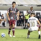 Em show do Fluminense, o Santos volta a ser caível