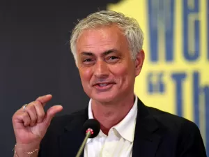 Mourinho terá salário anual de quase R$ 60 milhões em novo clube