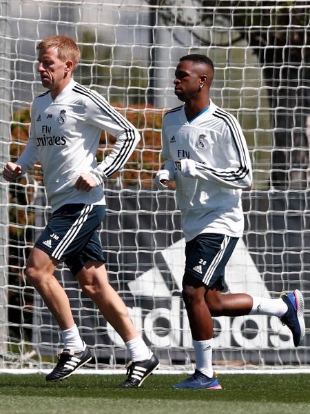 Vinícius Júnior participa de treino do Real Madrid no gramado - Divulgação/Real Madrid