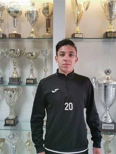 Filip Krastev, de 18 anos, está próximo de defender o Manchester City - Divulgação/Slavia Sofia