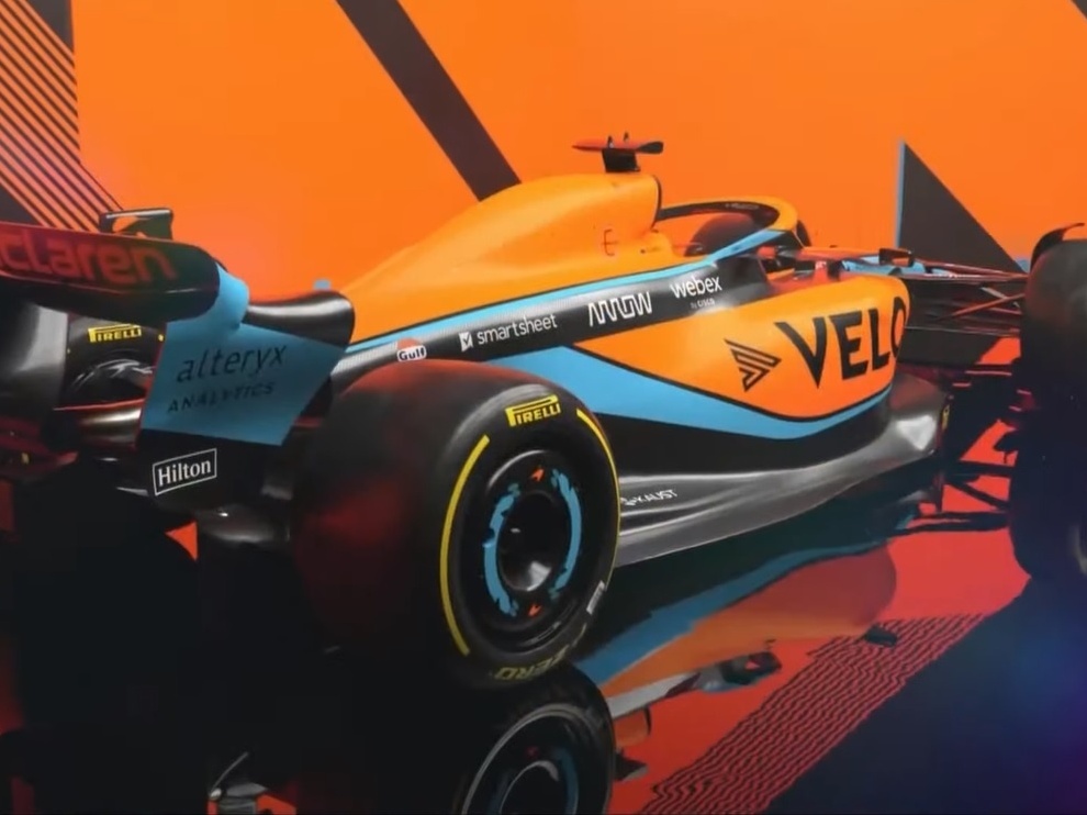 The Magical McLaren F1  Carros de corrida, Filmes de carros, Corrida de f1