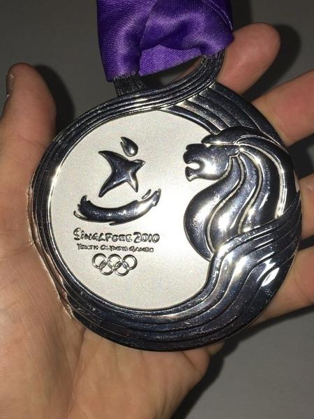 Medalha de prata da judoca Flávia Gomes