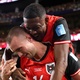 Arg&eacute;lia e &Aacute;ustria fazem jogo maluco, empatam com gols no fim e eliminam Ir&atilde;