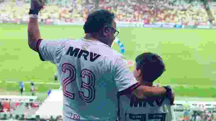 Leo Jaime e filho  - Reprodução/Facebook - Reprodução/Facebook