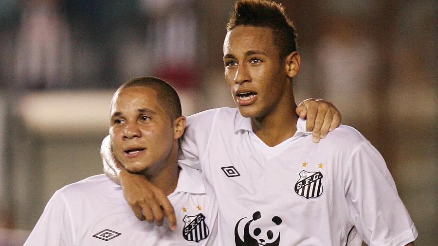 Madson e Neymar, no Santos de 2010 - Ricardo Saibun/Santos FC