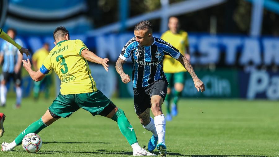 Cebolinha marcou 20 gols pelo Grêmio na temporada passada. Neste ano, são três em 11 jogos - Lucas Uebel/Grêmio FBPA