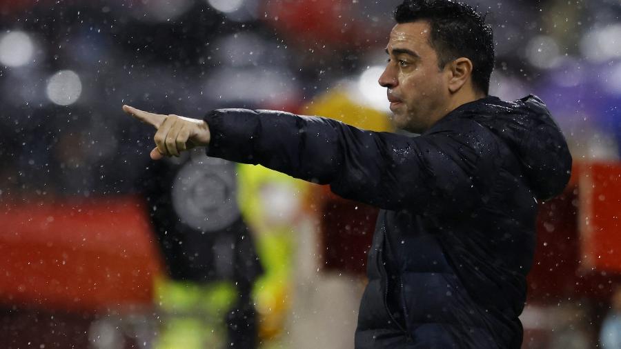Xavi, técnico do Barcelona, durante a partida contra o Sevilla, pelo Campeonato Espanhol - REUTERS/Marcelo Del Pozo