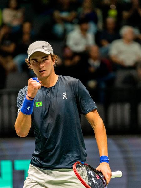 João Fonseca estreia no Next Gen Finals nesta quarta-feira (18) - Divulgação/CBT