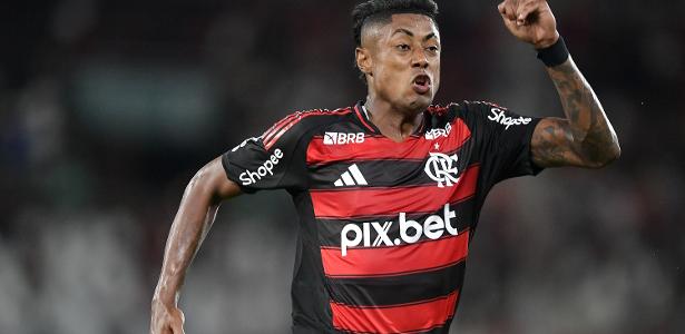 Bruno Henrique faz golaço, e Fla sai na frente do Vasco na semi do Carioca