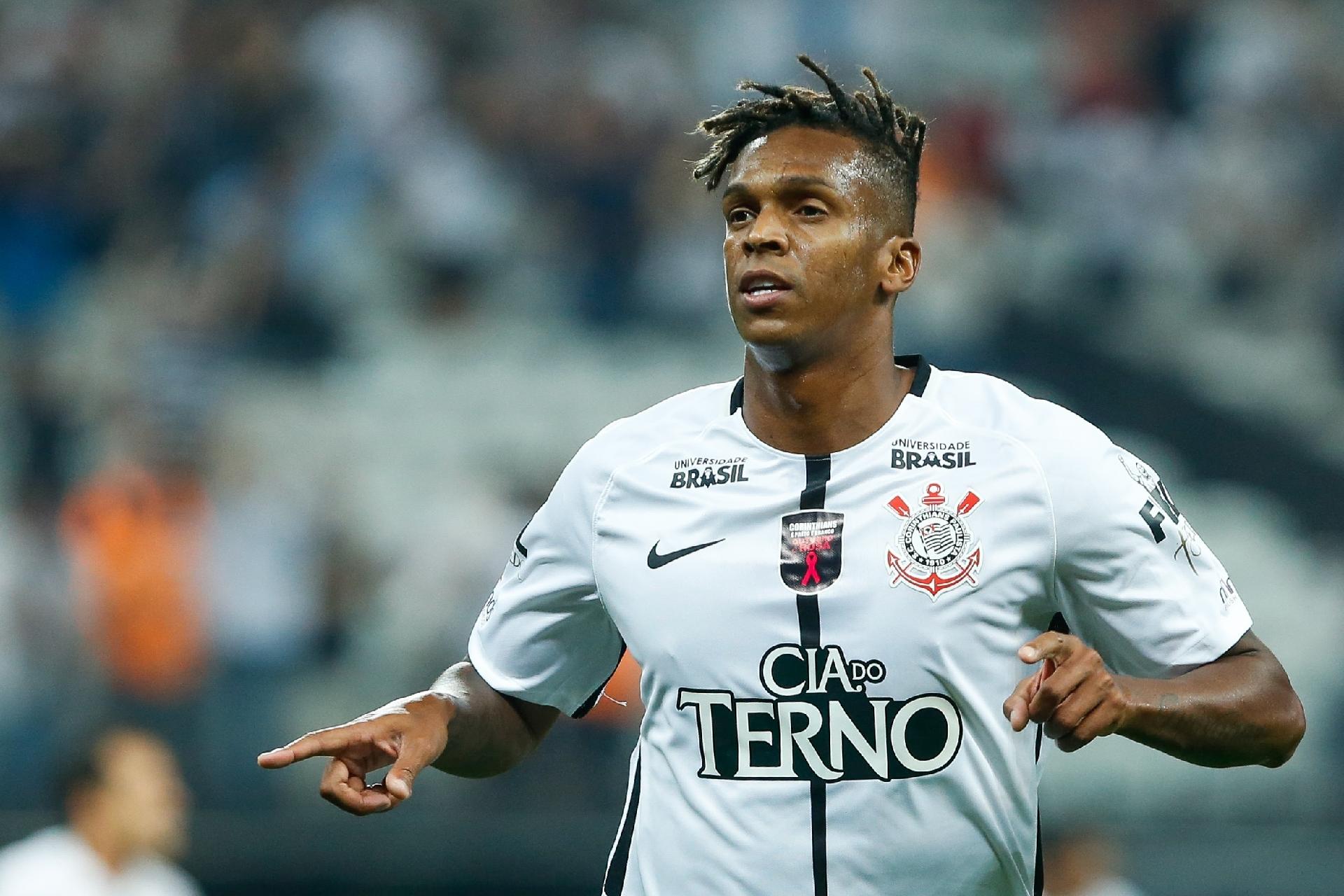 Jô realiza exame para Covid-19 e Corinthians já tem resultado; confira