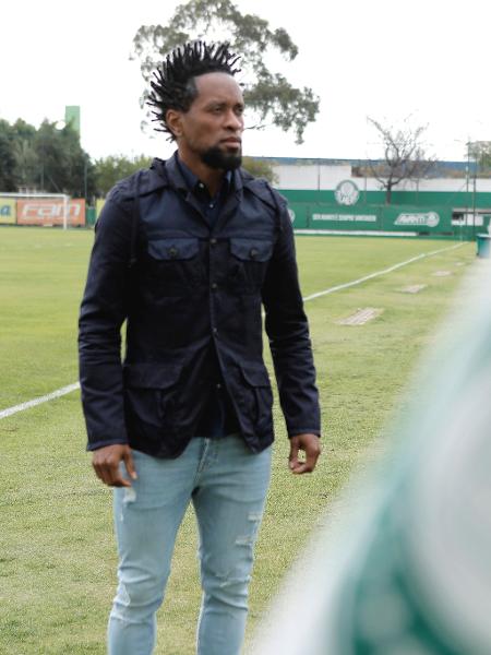 Zé Roberto, no CT do Palmeiras - Marcio Komesu/UOL