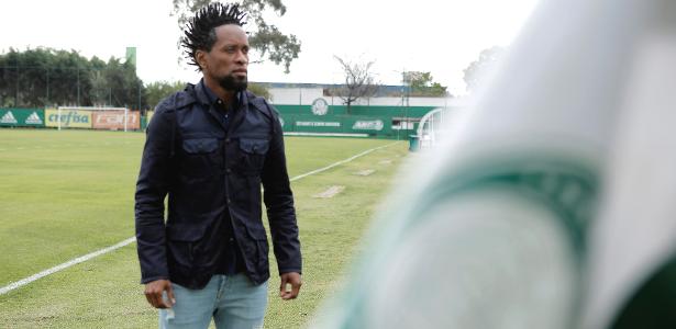 Zé Roberto se mostrou animado com função de assessor técnico no Palmeiras - Marcio Komesu/UOL